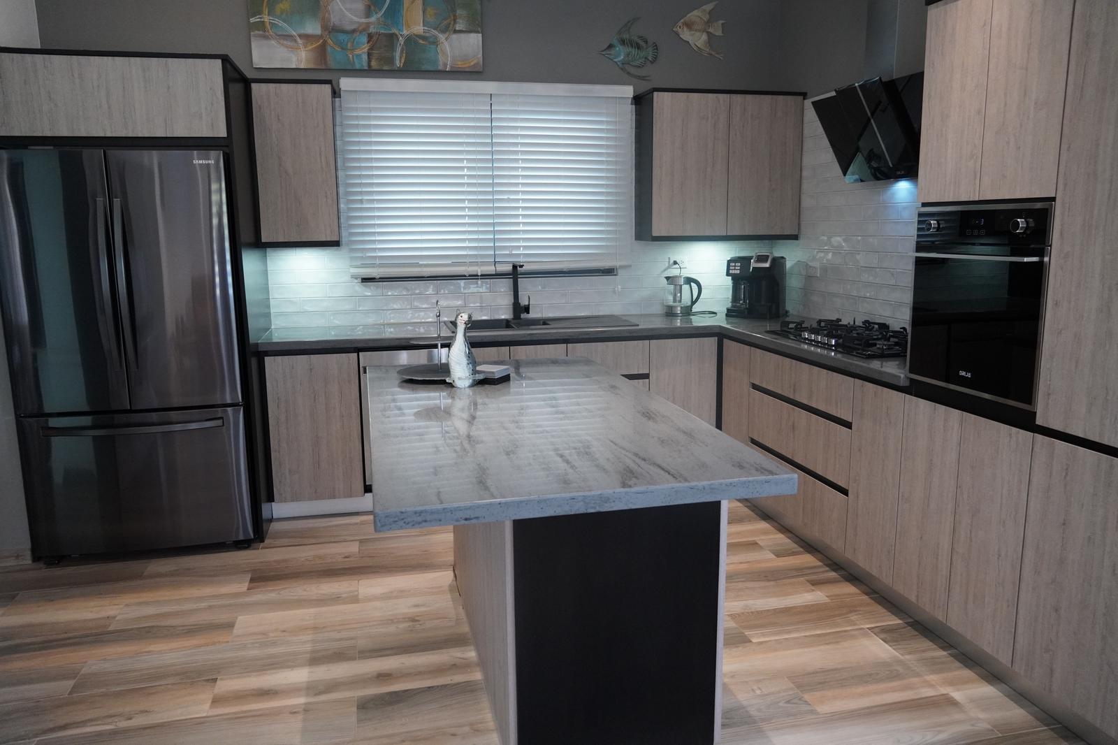 Charming Bungalow Home in Papilon — photo 4