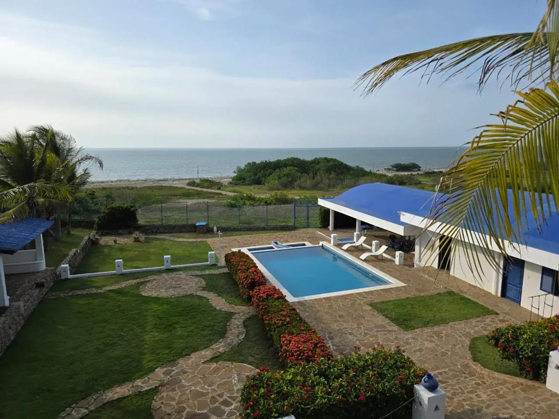 4-bedroom house in Playa Mendoza, Colombia — photo 2