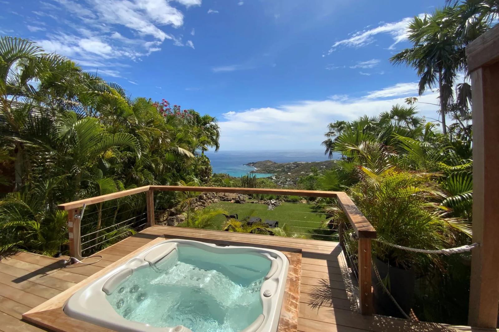 Villa Elea - Gorgeous Home on the hillside in Deve St Barthemy — photo 1