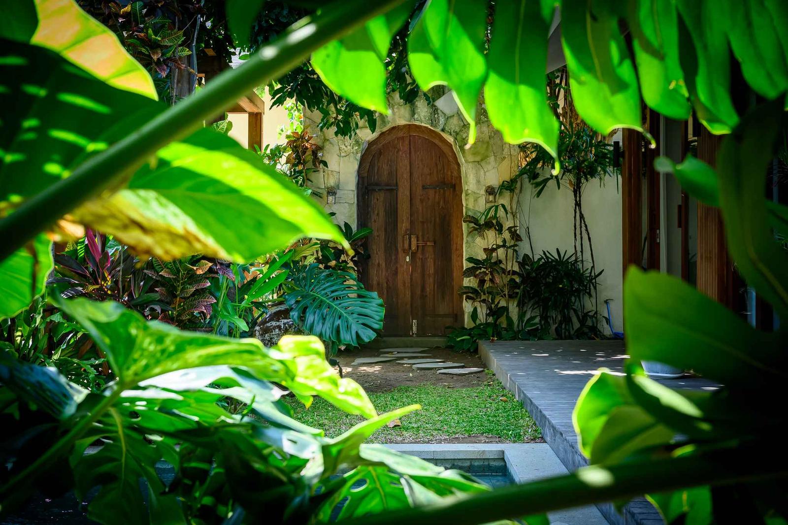 2 Bedroom Leasehold Townhouse in Sanur — photo 1