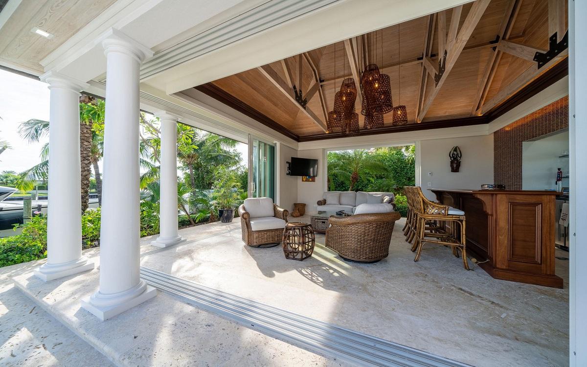 4-bedroom house in Paradise Island, Bahamas — photo 3