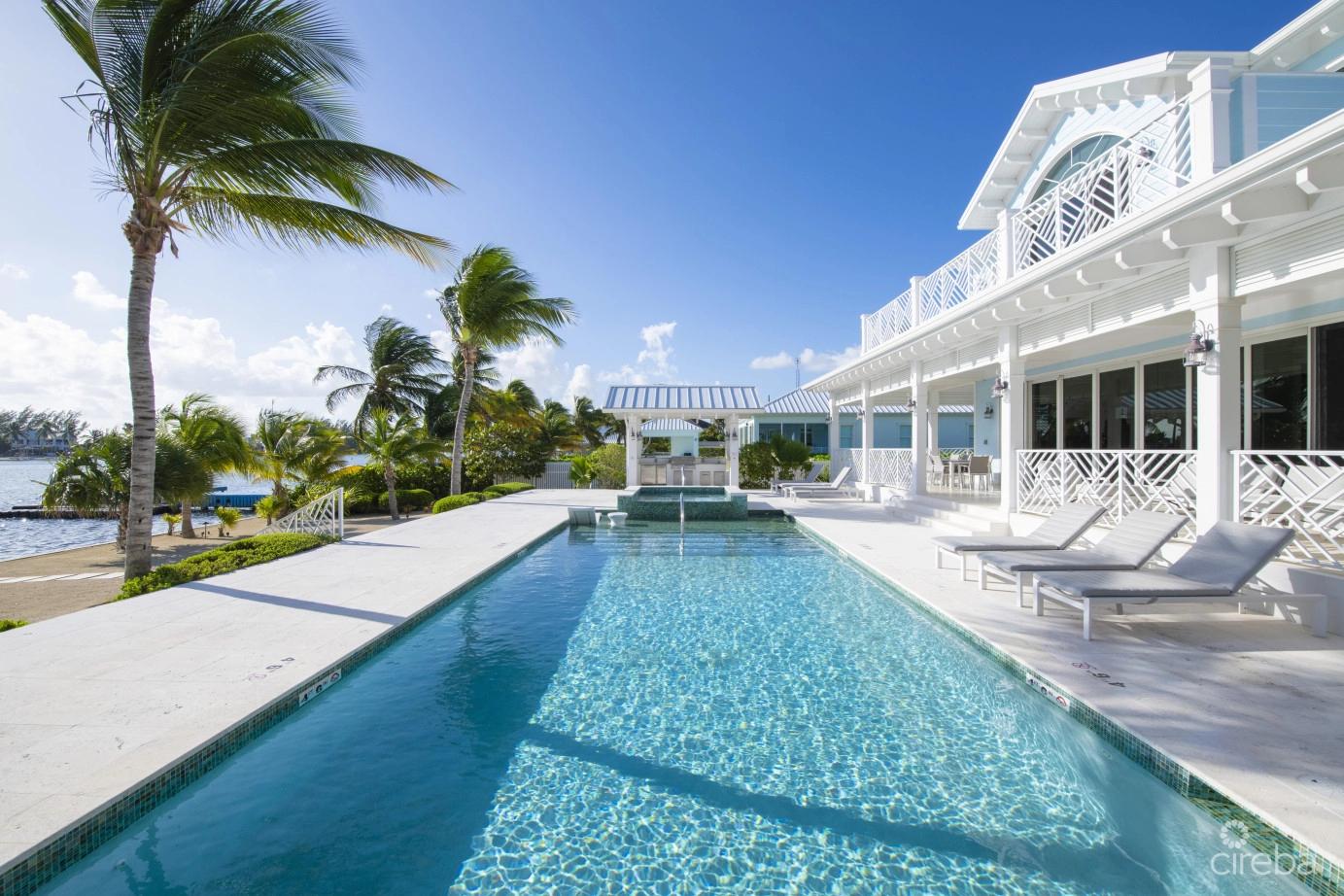 4 bedroom property for sale — Kai-yak Cove, Cayman Kai Villa in the Cayman Islands — photo 1