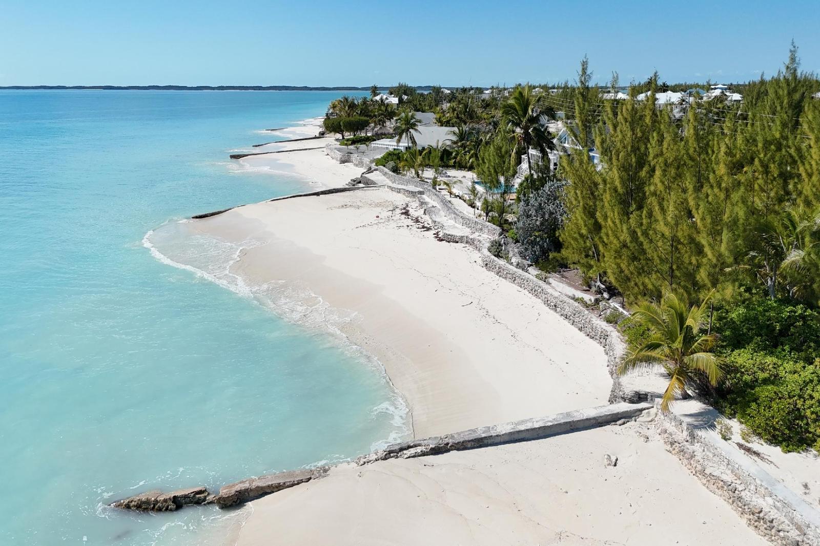 WINDWARD BEACHFRONT LOT — photo 4