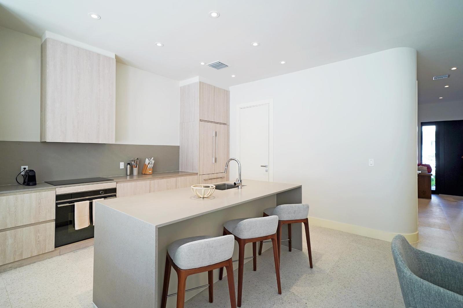 4 bedroom Apartment for sale — WESTEND in Nassau — photo 5