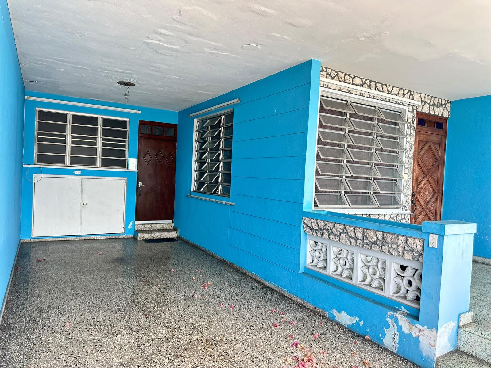 PROPERTY in Urb. San Salvador, Manati, P.R — photo 3