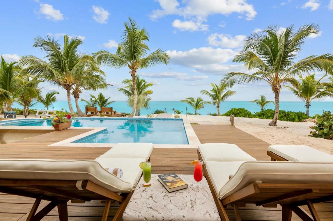 Sandcastle House Exuma 6BR — photo 2