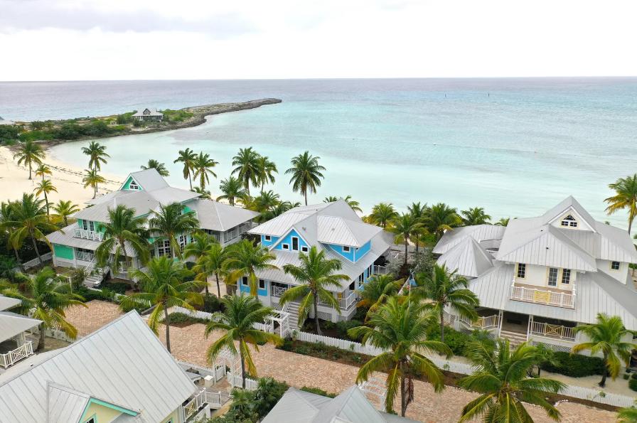 4 Bedroom Beachfront Home in Chub Cay, The Bahamas — photo 1