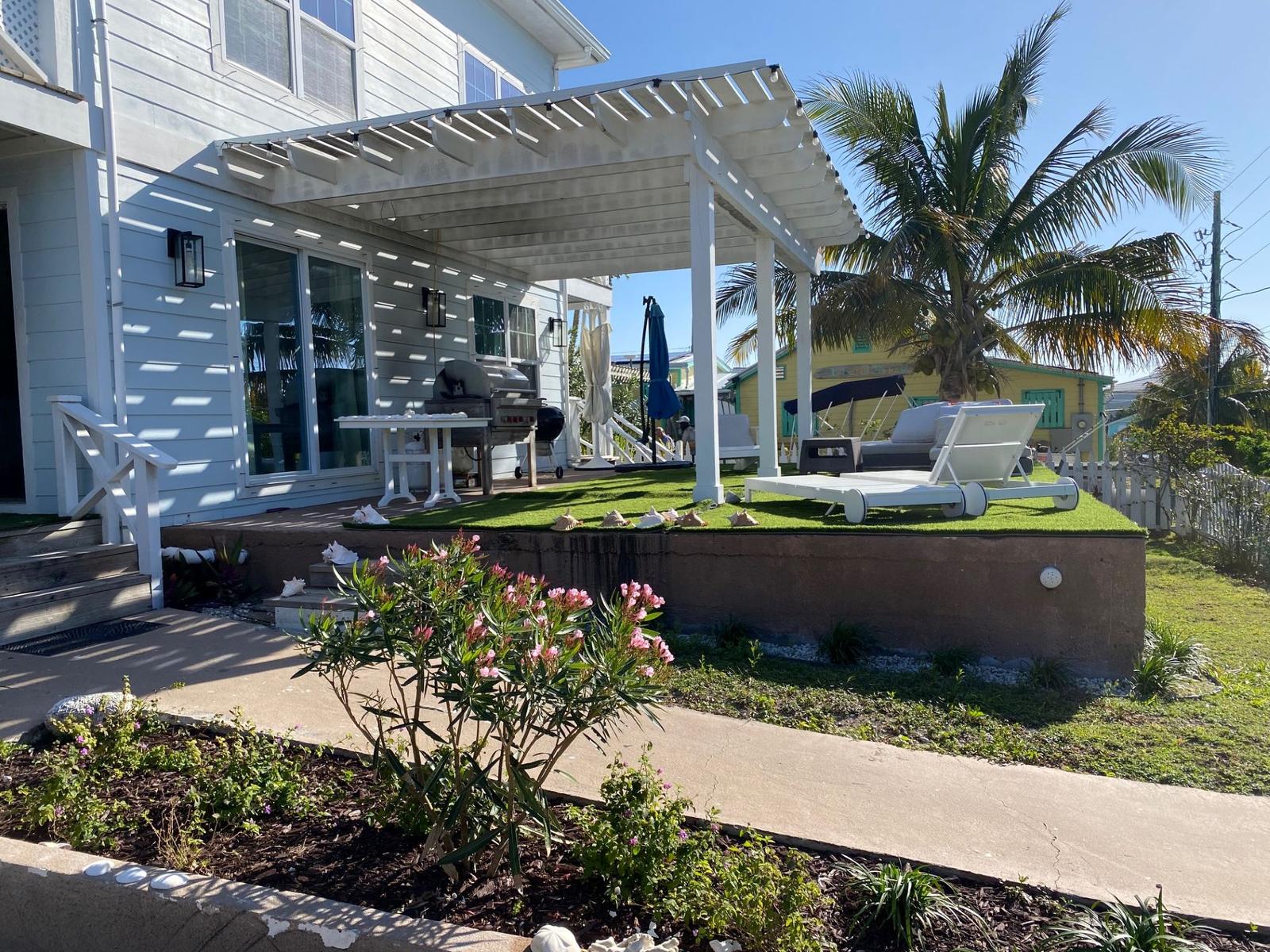 4 Bedroom Home for Sale, Dolphin Beach Estates, Guana Cay, Abaco, Bahamas — photo 3