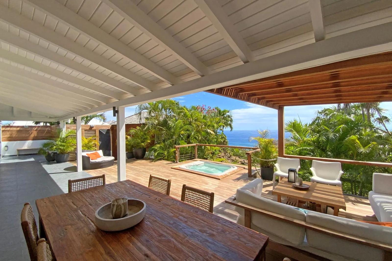 Villa Elea - Gorgeous Home on the hillside in Deve St Barthemy — photo 3