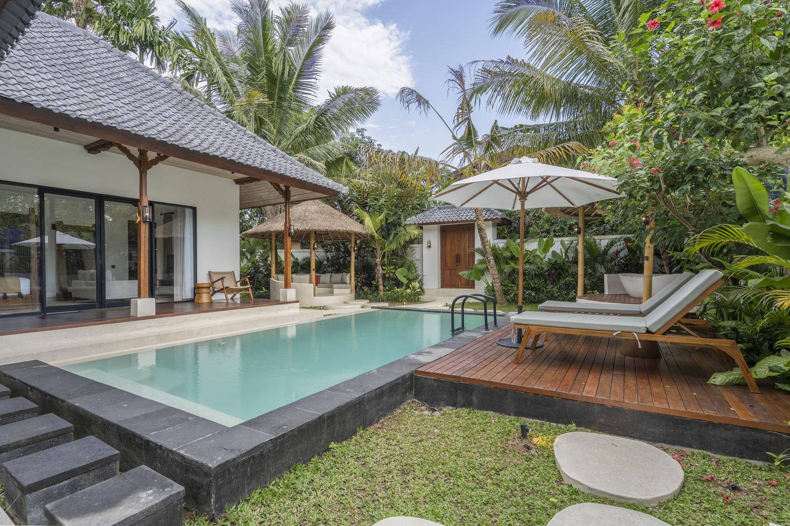 Spacious 2BR Turnkey Villa with Extended Lease Security — photo 1