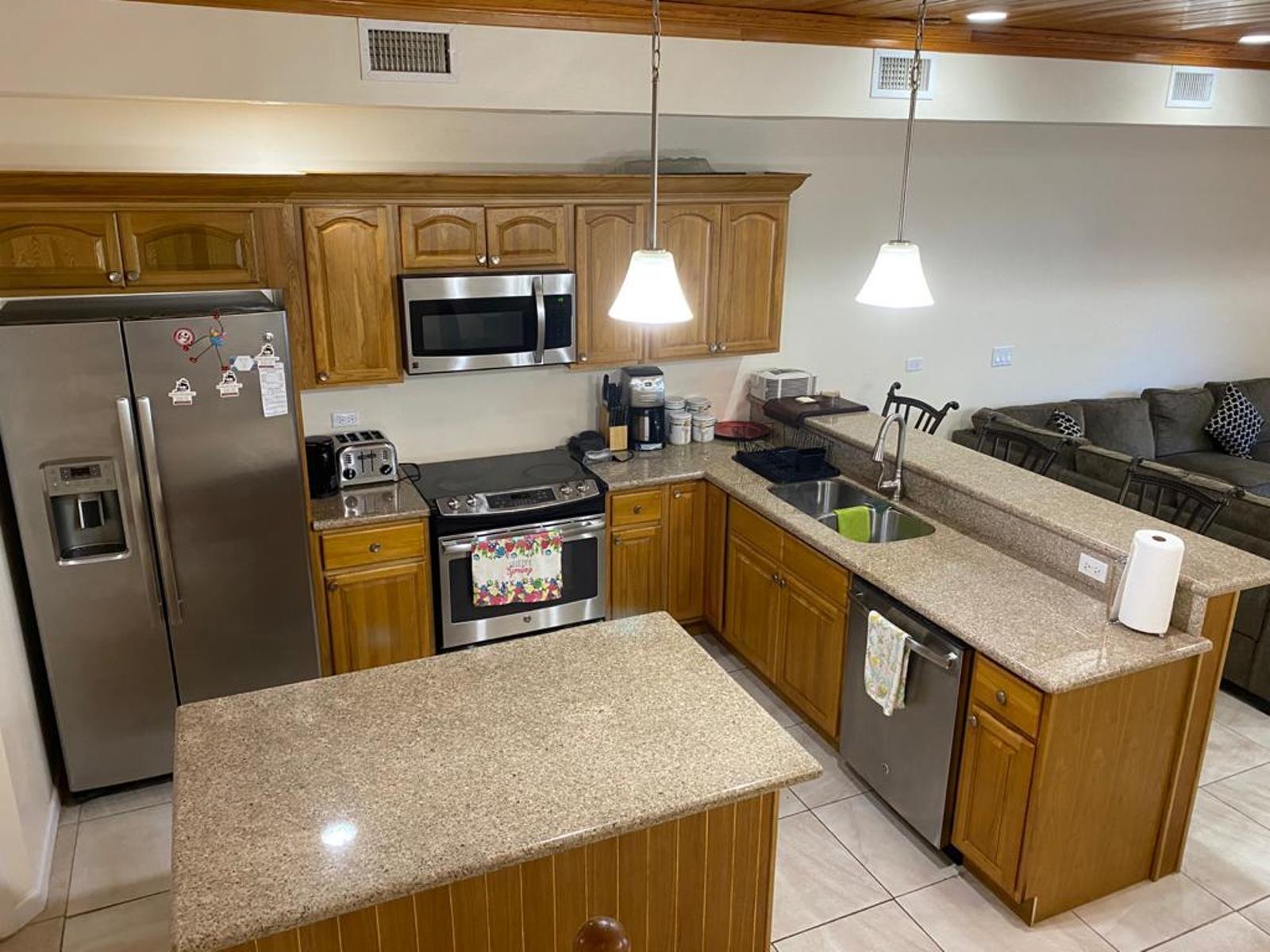 3 Bedroom Apartment for sale in Nassau — photo 2