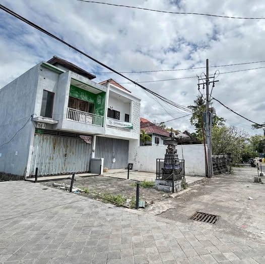 Shophouse in Denpasar — photo 1
