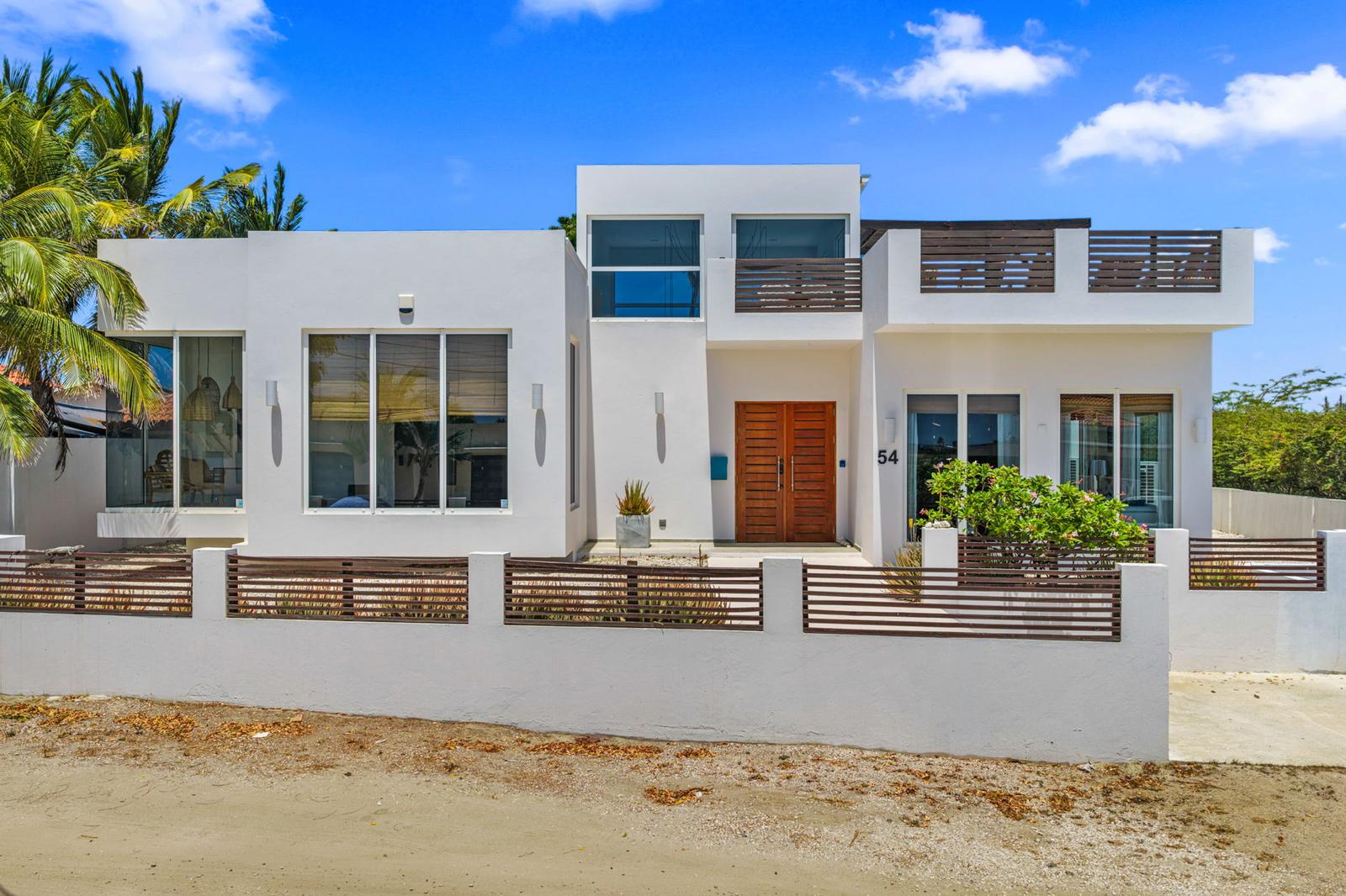 3 Bedroom Villa for Sale in Noord, Aruba — photo 1