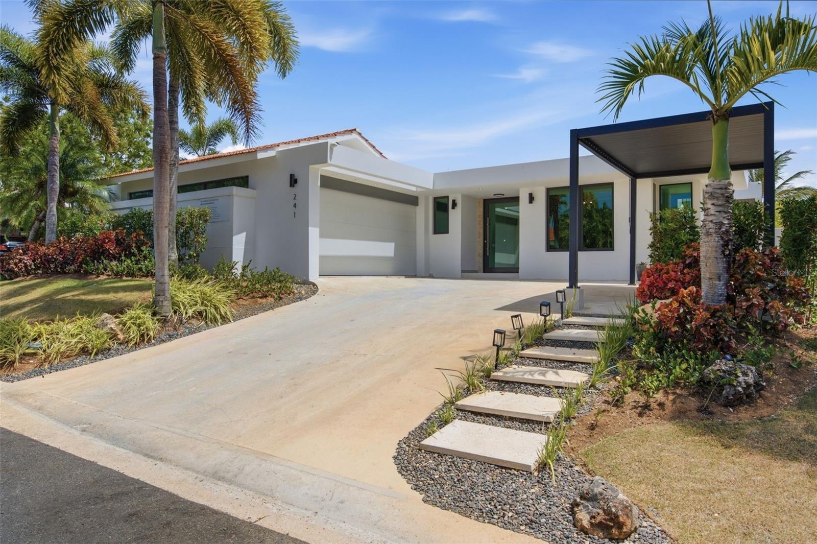5-bedroom villa in Sabanera Dorado, Puerto Rico — photo 2