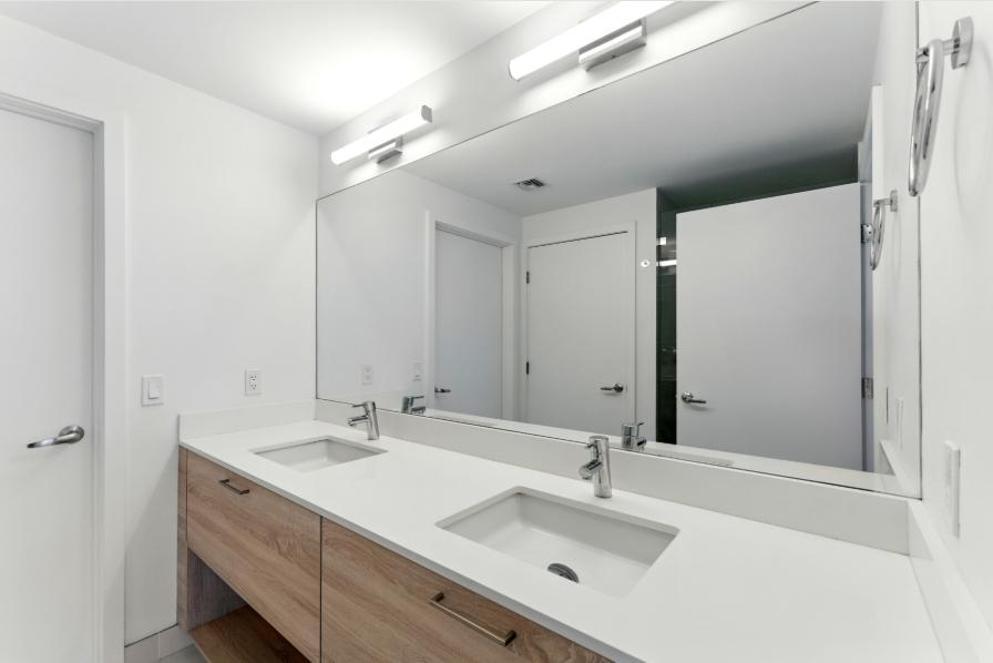 North Miami Beach 3BR Oceanview Condo — photo 4