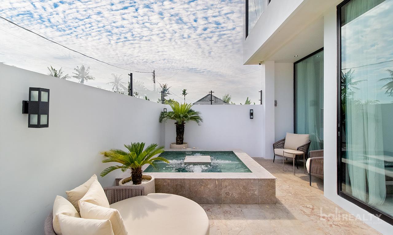 Modern Two-Bedroom Villa with Jacuzzi, 35-Year Lease, Proximity to Pererenan Beach - 2527 — photo 3