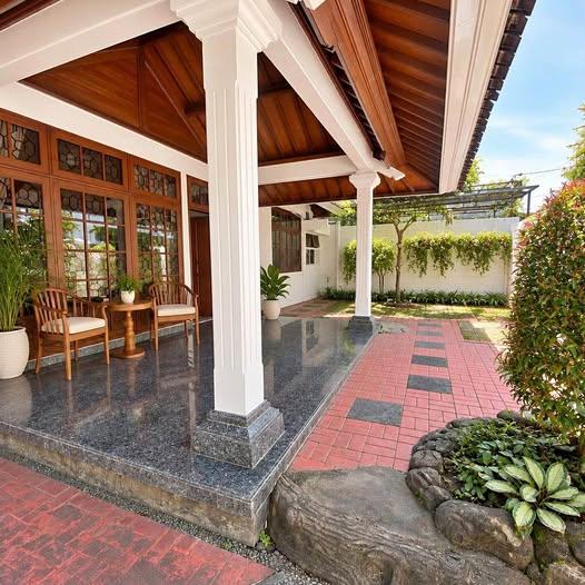 House for sale in Denpasar — photo 1