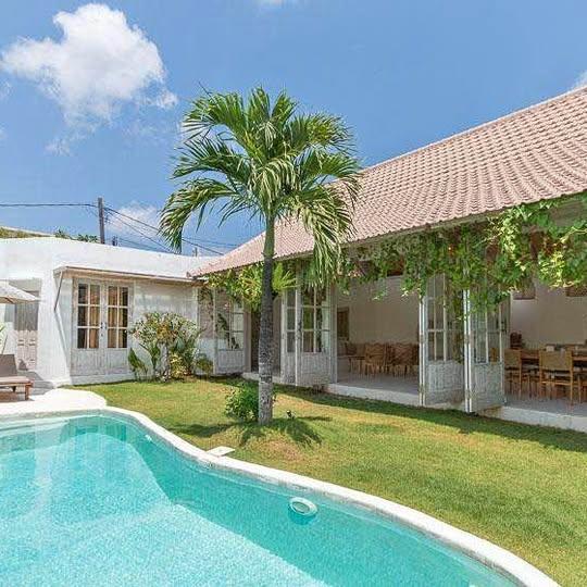Villa for rent in Umalas — photo 1