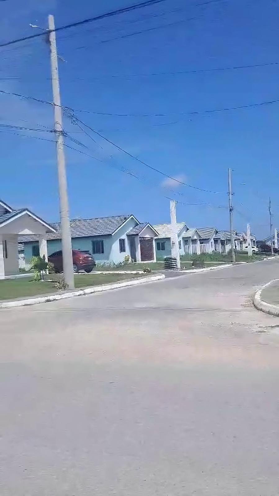 Charming 2 Bedroom House in The Orchards, Gated Community – Ideal Starter Home — photo 1