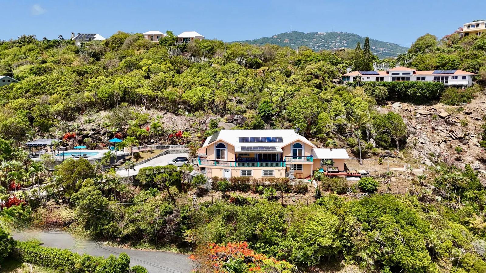 5 Bed 3 Bath Villa in US Virgin Islands — photo 3