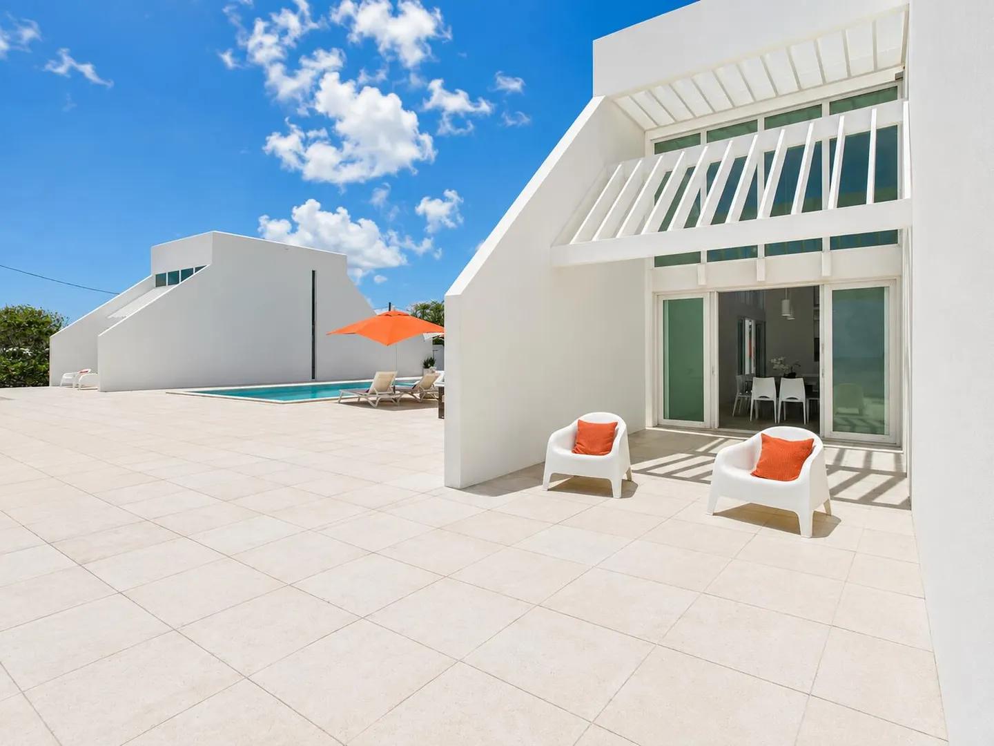 6-bedroom oceanfront villa in West End, US Virgin Islands — photo 2
