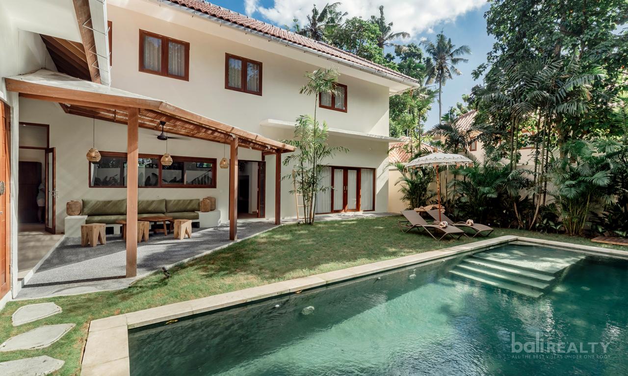 4 bedroom villa for rent in Tabanan, Bali, Indonesia — photo 1