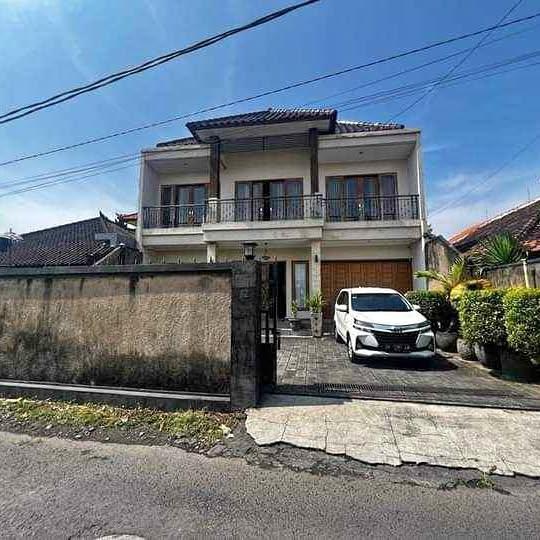 4-bedroom house in Denpasar — photo 1