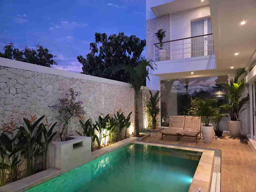 Modern Brand New Freehold Villa with Rooftop in Kutuh - South Kuta — photo 1