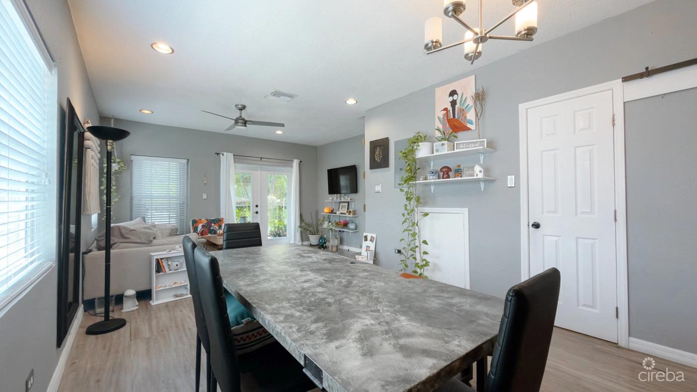 Golden Springs 2 Bed End Townhome in the Cayman Islands — photo 5