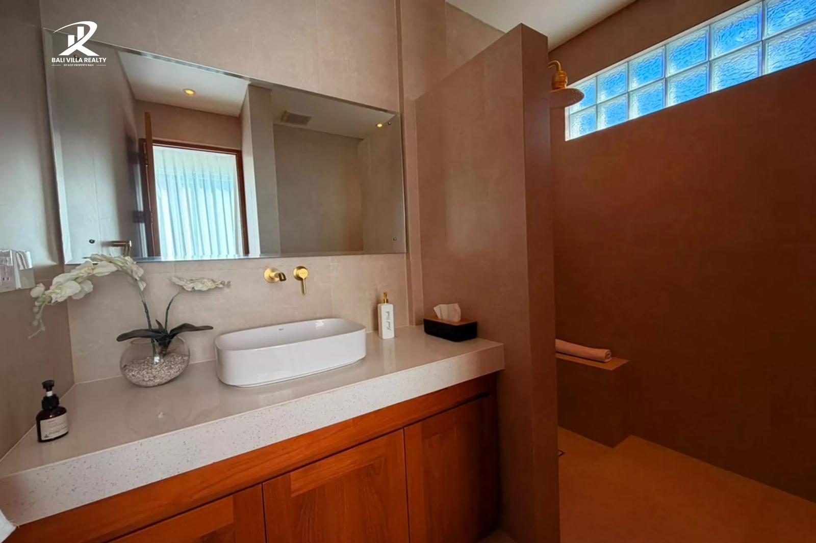 3 bedroom Villa for sale (Leasehold) - Minimalist 3BR Villa in Legian for Leasehold Steps from the Beach — photo 2