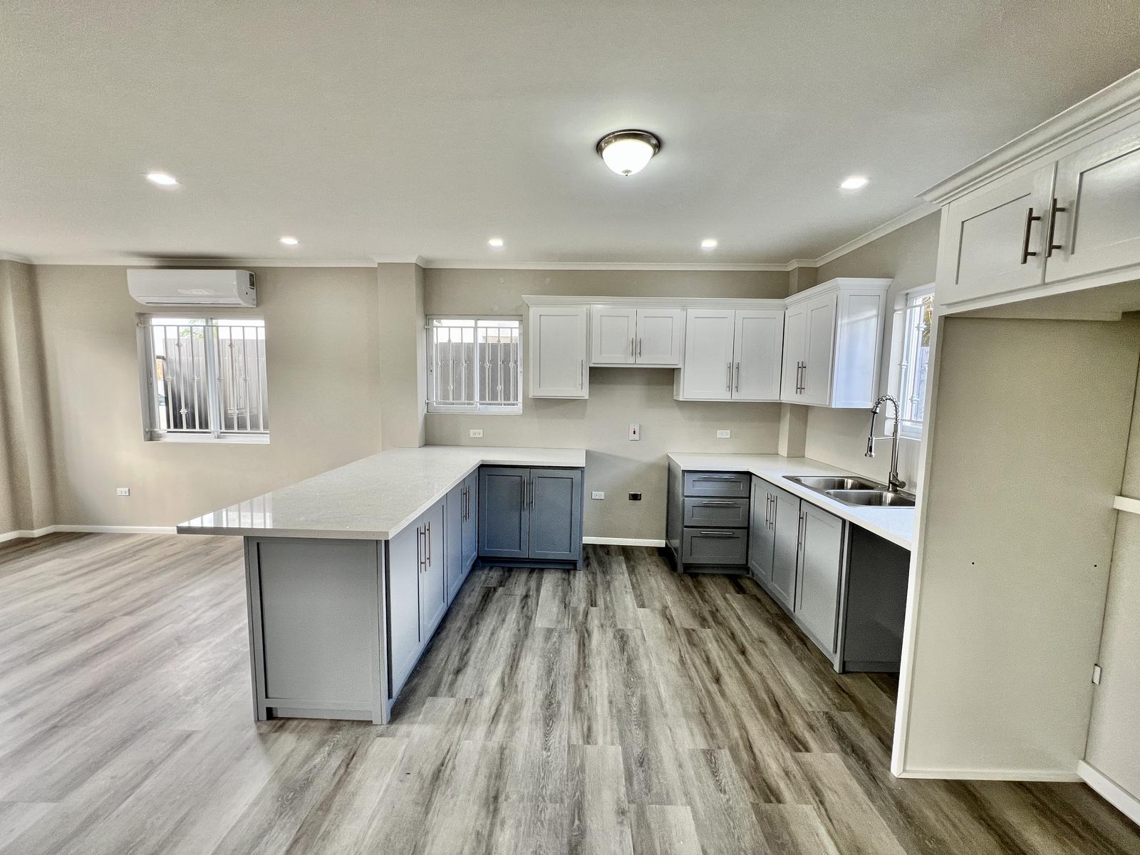 Contemporary Duplex Townhouse with easy highway access located in Charlieville — photo 2