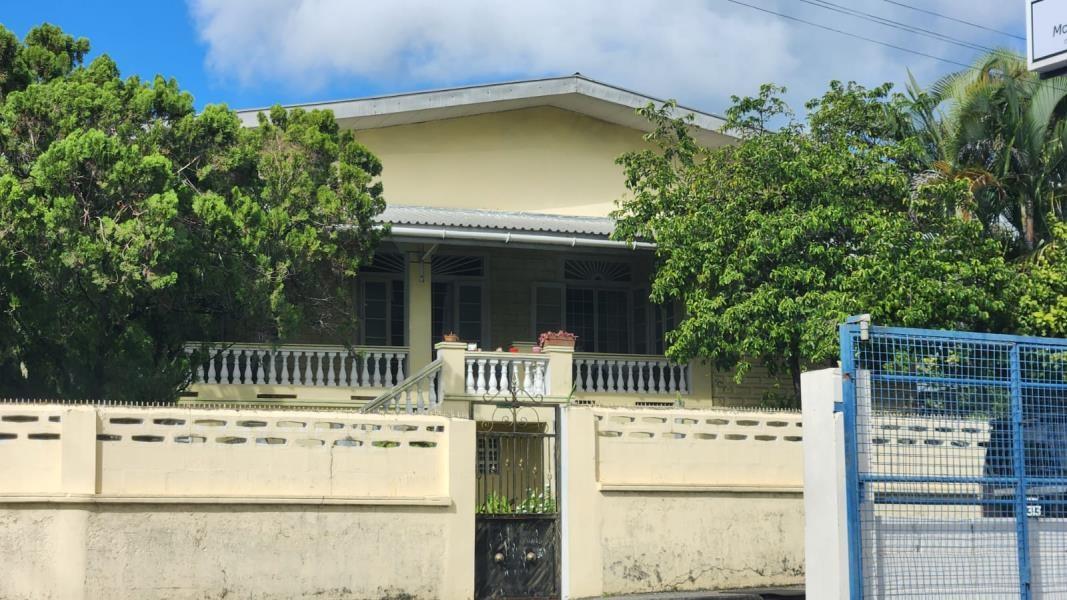 Arima Commercial Building — photo 1