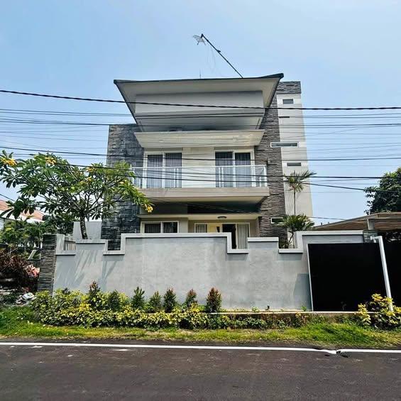 4-bedroom house in Badung, Bali — photo 1