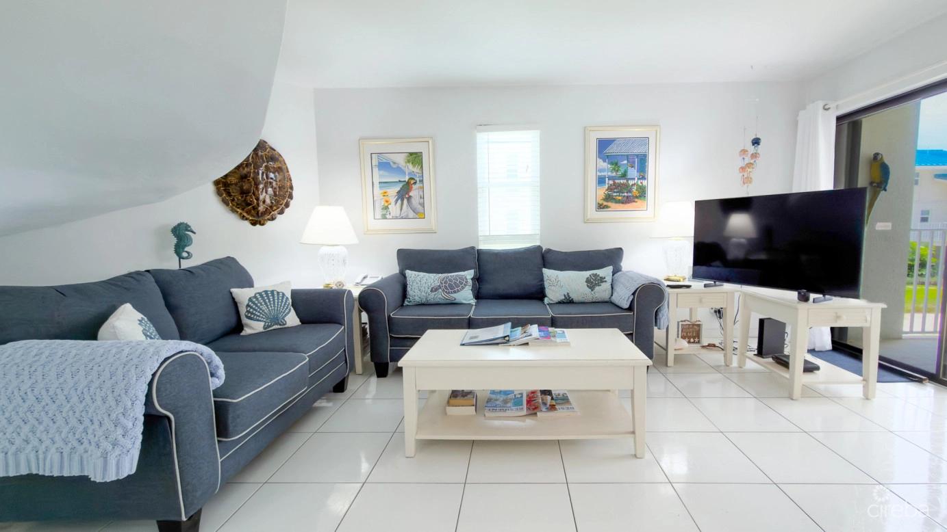 3-bedroom condo in Seven Mile Corridor, Cayman Islands — photo 3