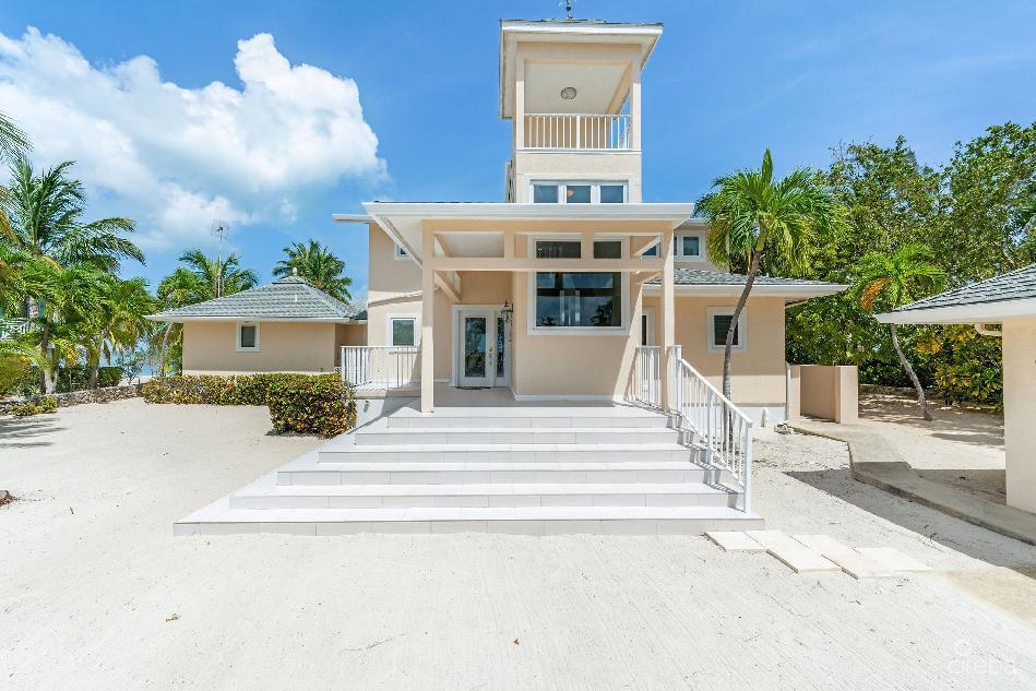 Two Rainbows Residential Villa for Sale in Rum Point / Cayman Kai — photo 3