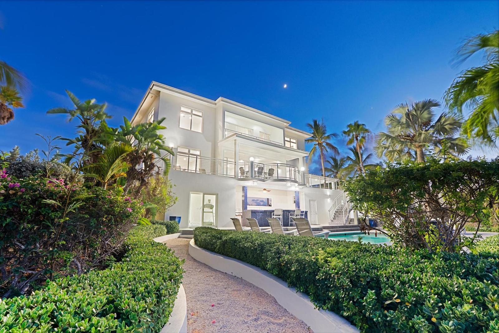 6-bedroom house in Richmond Hills, Turks and Caicos Islands — photo 1