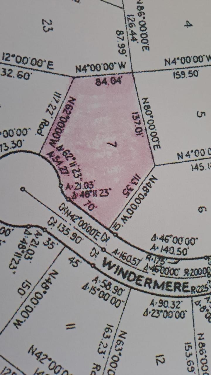 7 WINDERMERE DRIVE — photo 1