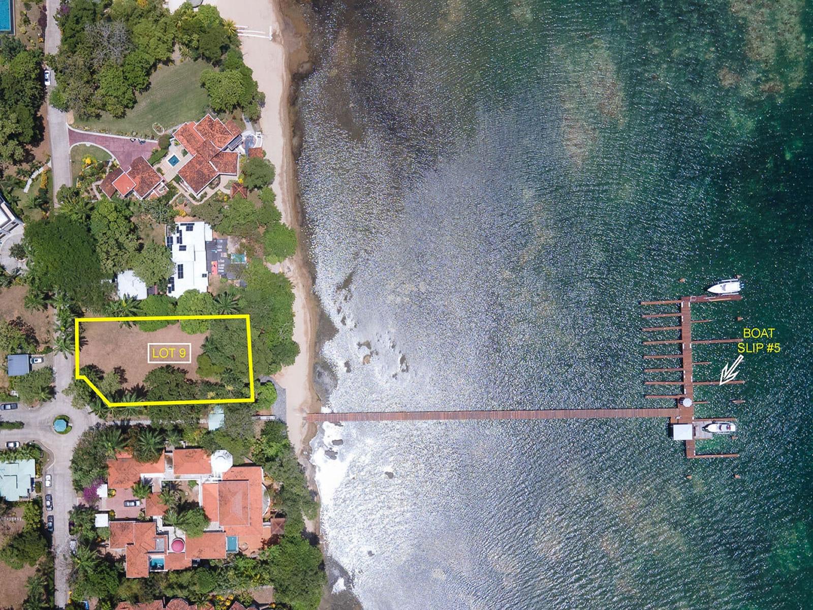 0.52 Acre Beachfront Lot for Sale, Lawson Rock, Roatan — photo 3