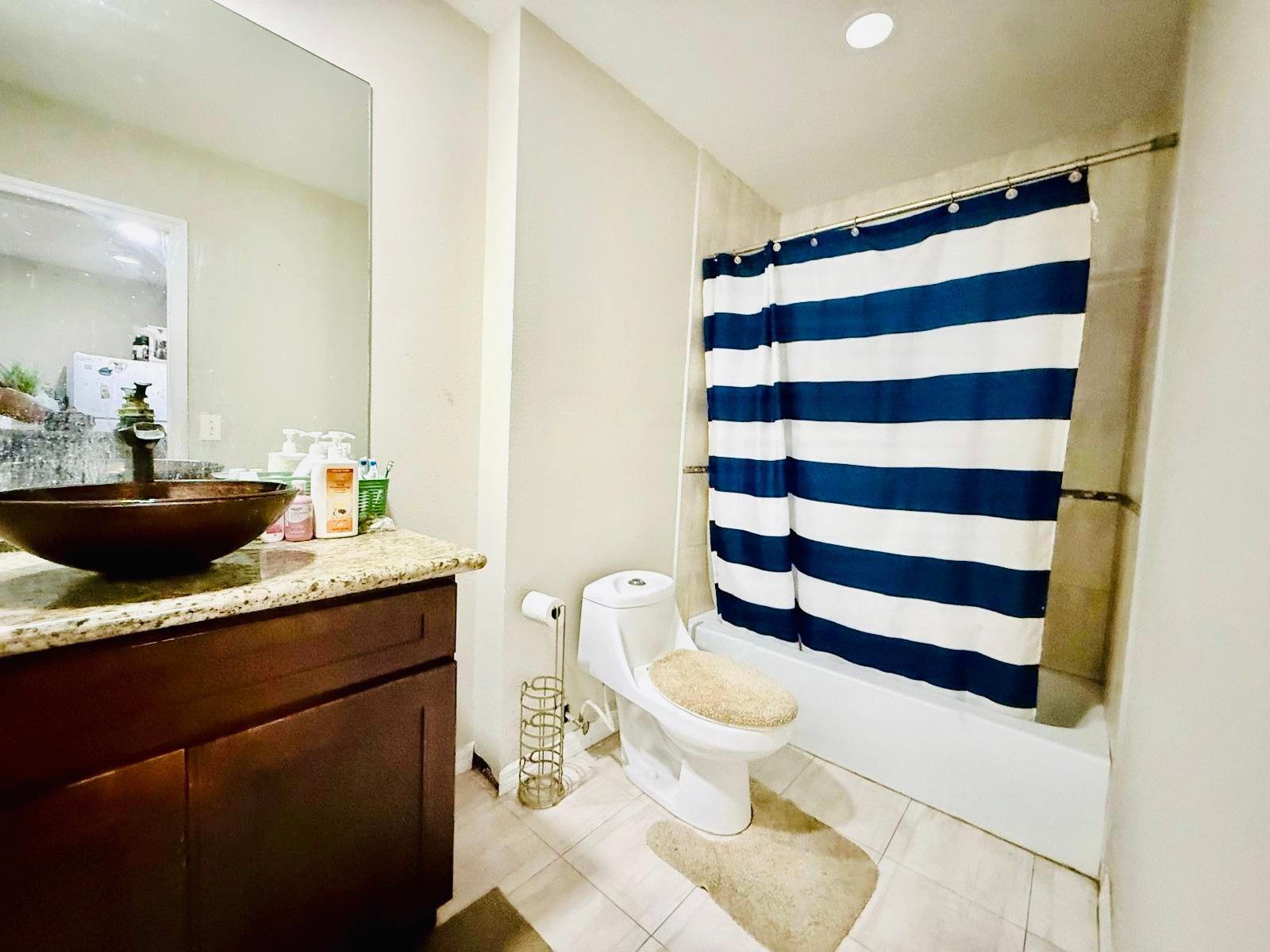 Apartment for sale in Grand Bahama, The Bahamas — photo 4