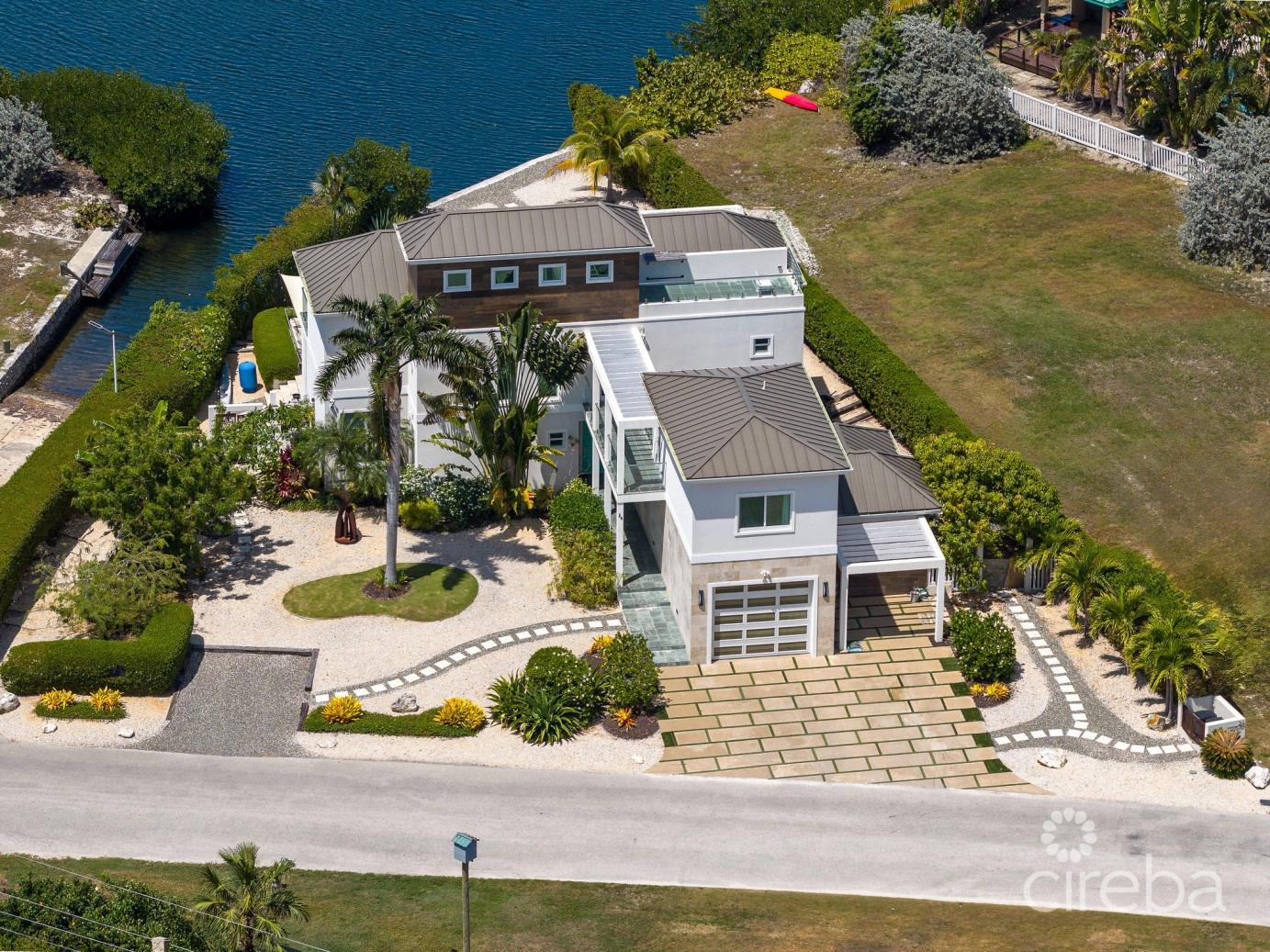 4 bedroom villa for sale in The Shores, Cayman Islands — photo 2