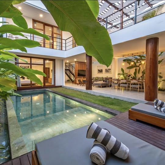 4-bedroom house in Badung, Bali — photo 1