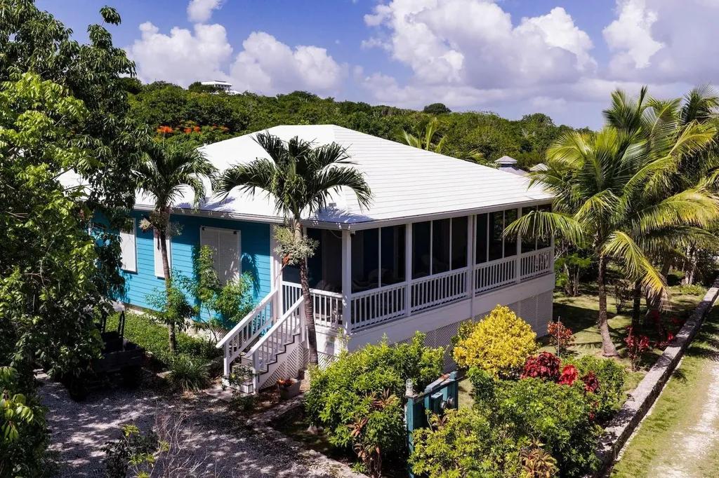 4-bedroom house in Happy Now, Abaco — photo 1