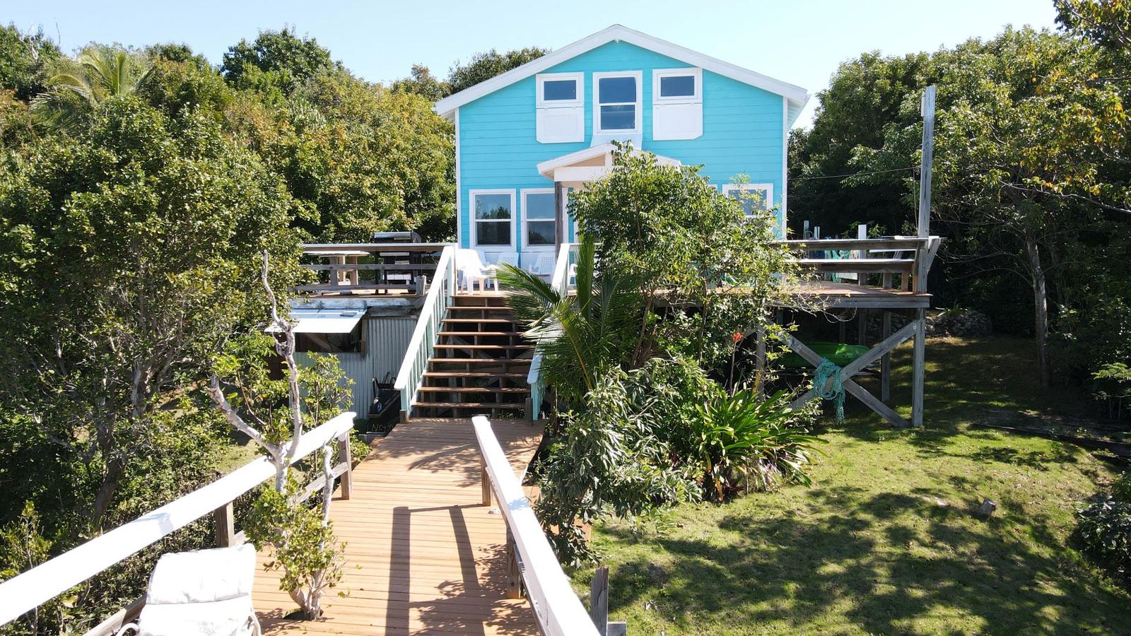 2 Bedroom Beach House for Sale, Lubbers Quarters, Abaco, Bahamas — photo 3
