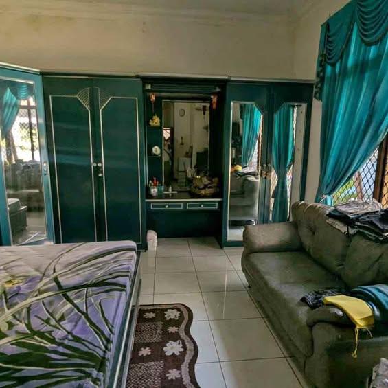 4-bedroom house in Denpasar — photo 1