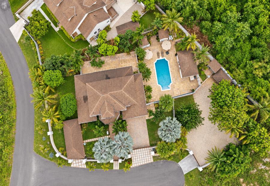 4 bedroom Residence for sale in Nassau / New Providence, The Bahamas — photo 2