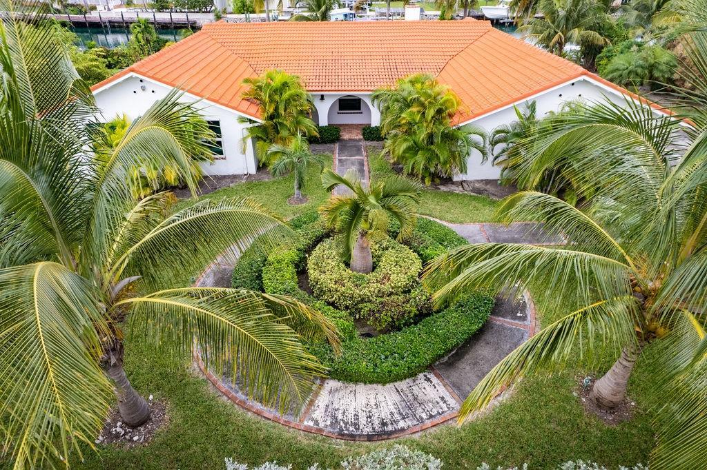 4 bedroom Residence for sale in FORTUNE BAY POINT, Grand Bahama — photo 3