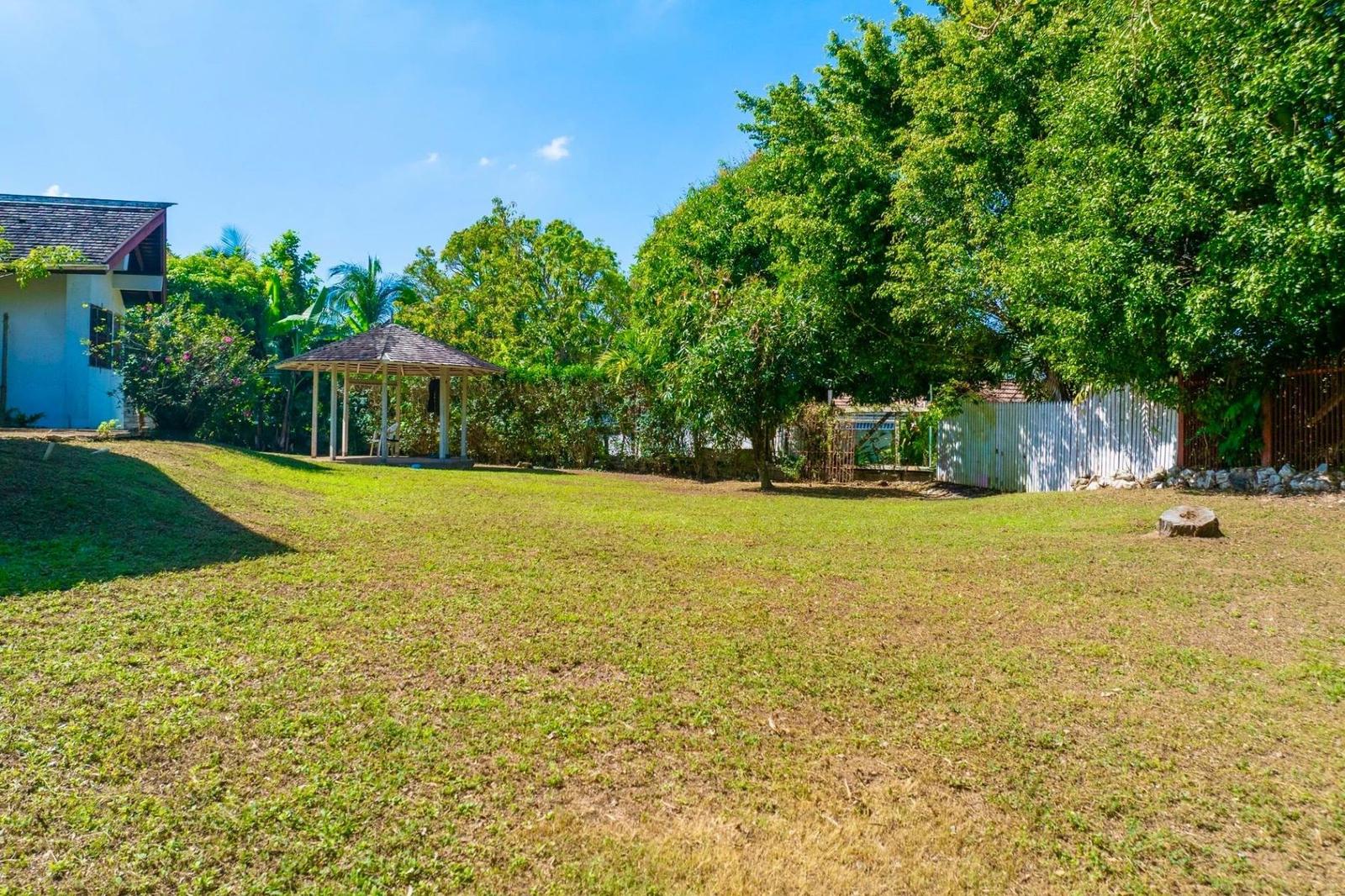 20,000 Square Foot Home Site for Sale in Norbury Meadows, Norbrook, Kingston, Jamaica — photo 3