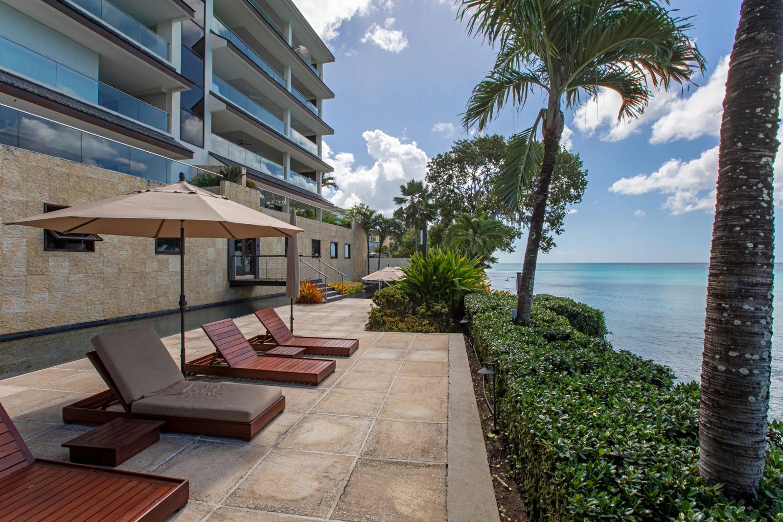 SOLD! Luxurious Ocean Front Residence Portico St James Barbados — photo 1