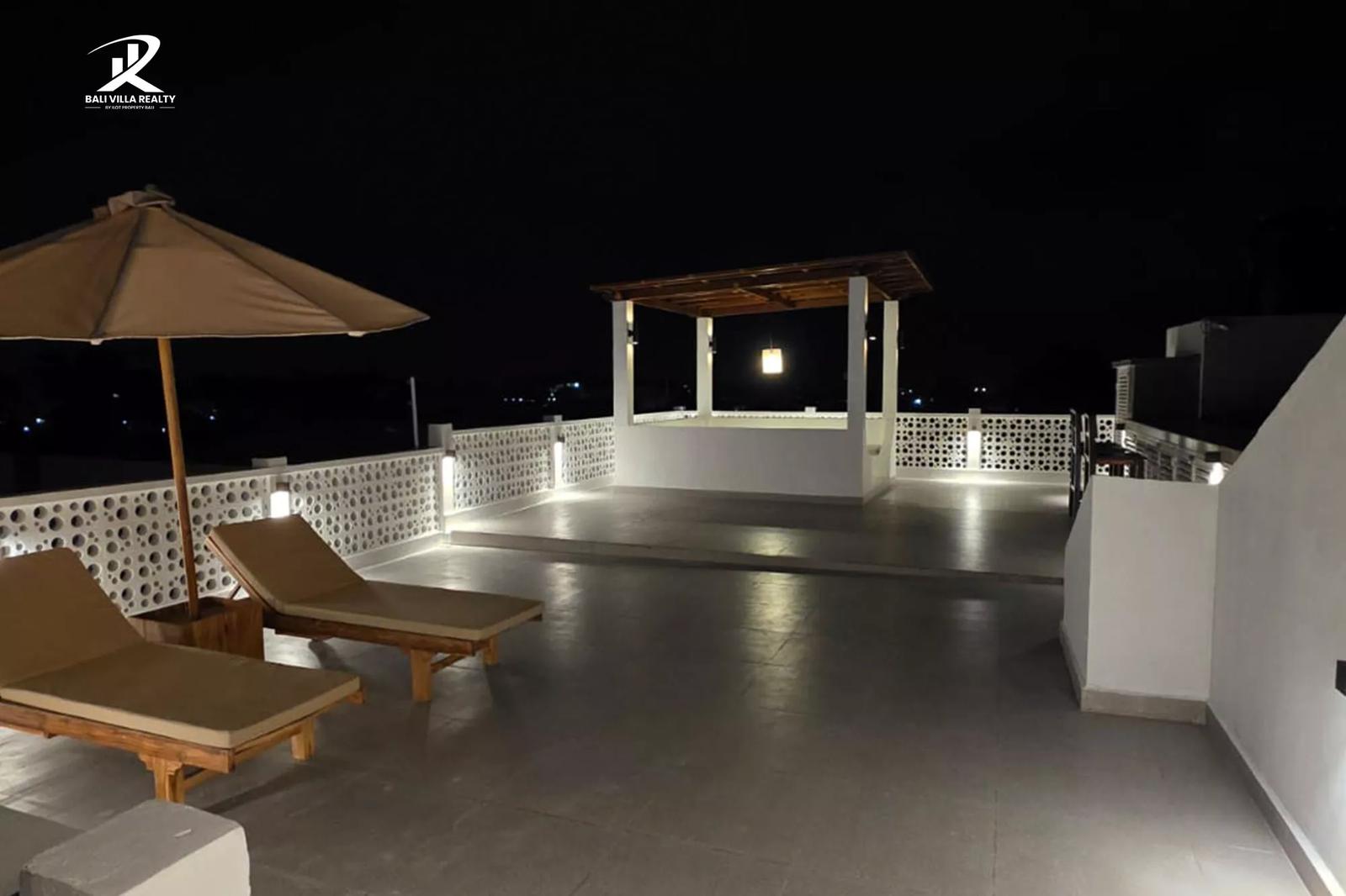 3 bedroom Leasehold Villa with Rooftop Sea & GWK Views in Ungasan — photo 4
