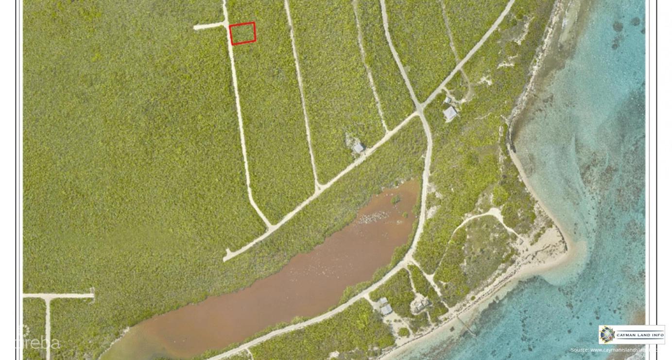 Point Of Sand Lot in the Cayman Islands — photo 2